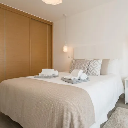 Two Bedroom Ocean View * Lagos