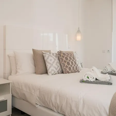 Two Bedroom Ocean View * Lagos