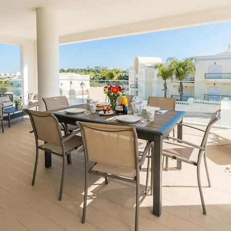 Two Bedroom Ocean View * Lagos